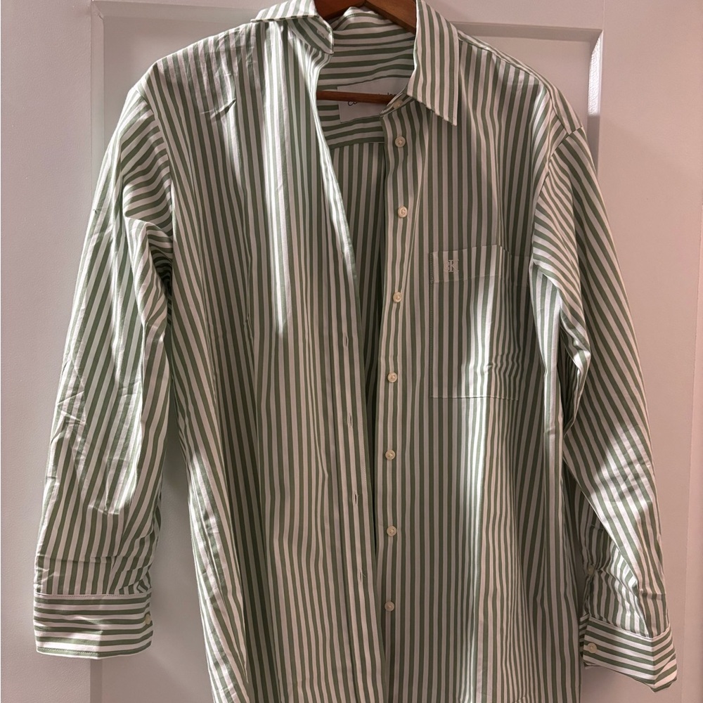 CALVIN KLEIN Oversized Green Striped Button-Up Shirt